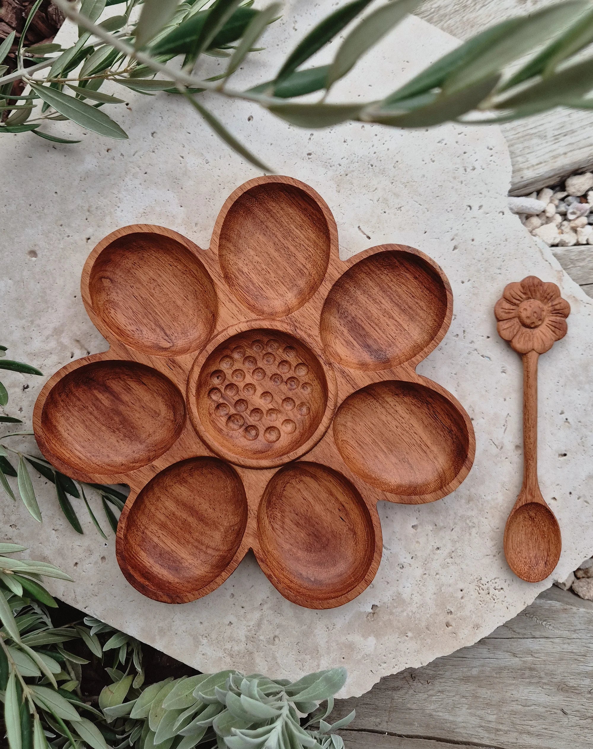 Daisy Bloom Tray