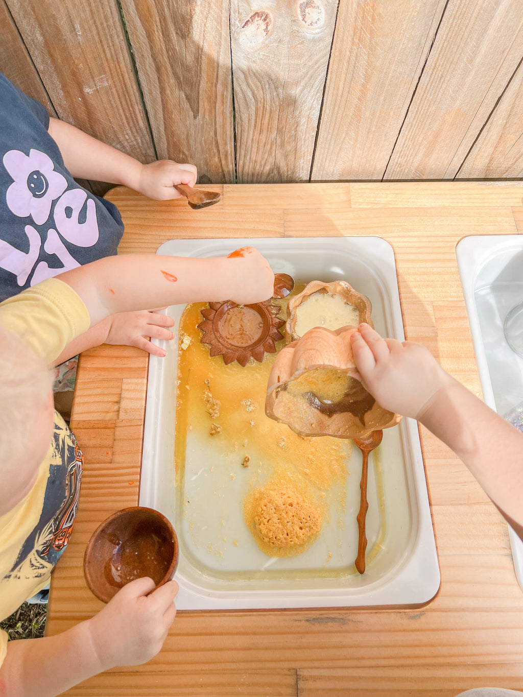 Daisy Bowl (Set of 2) image 3