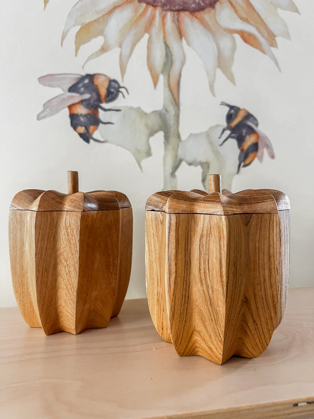 Nona Pot with Lid