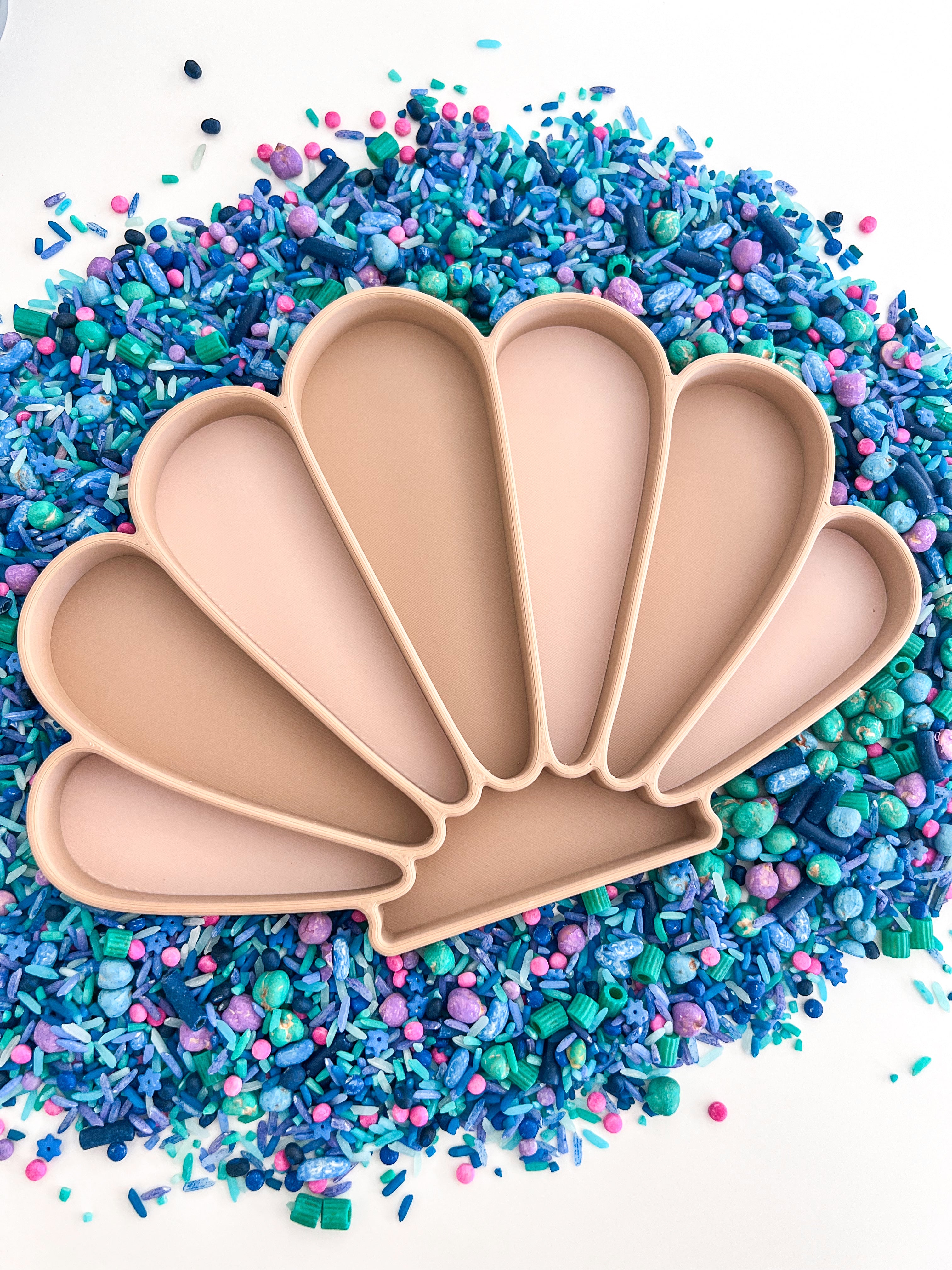 Shell Play Tray