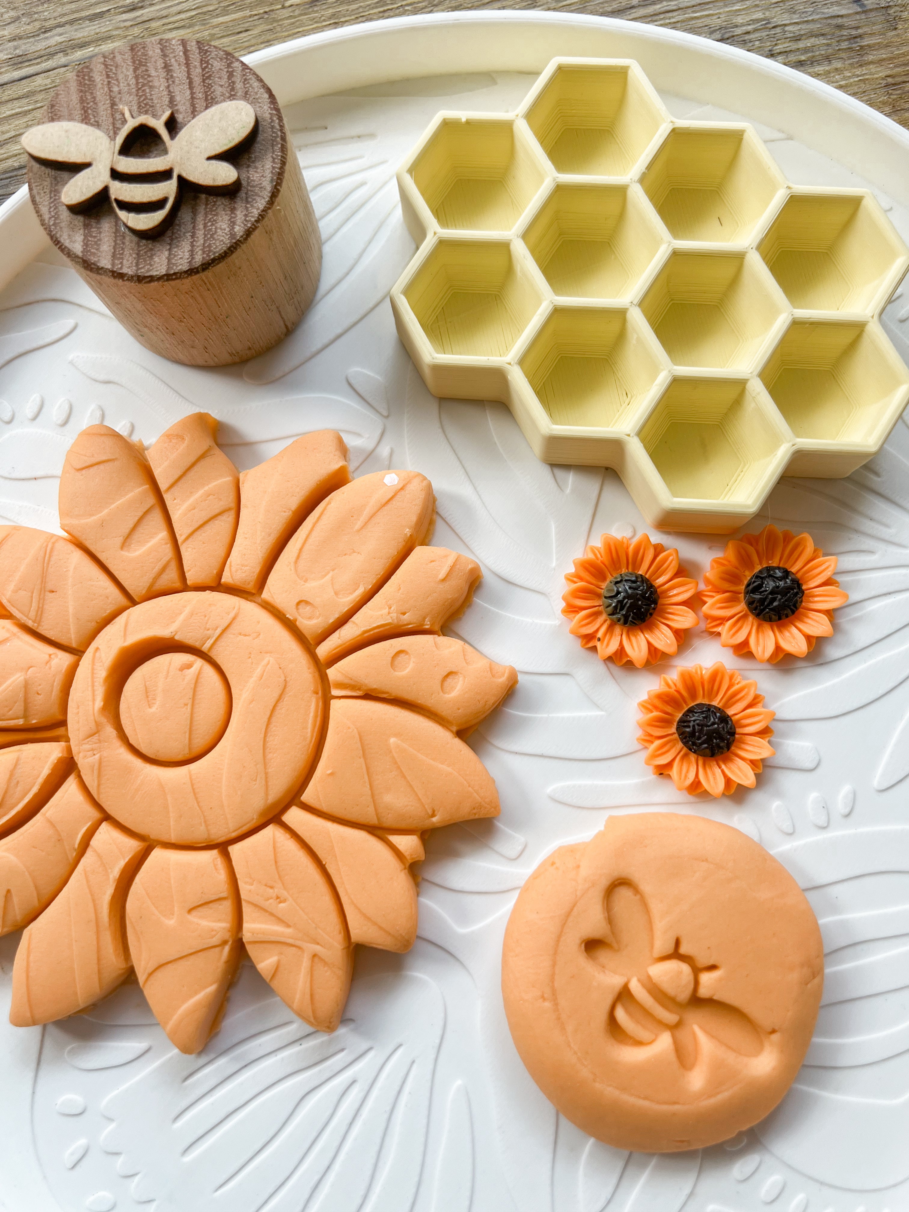 Flora Play Tray image 2